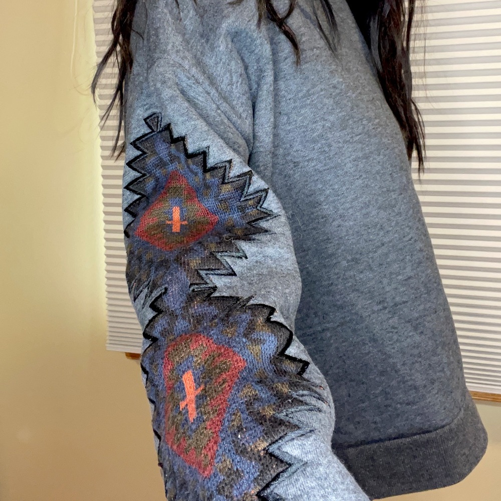 Sweater - Picture 3 of 3